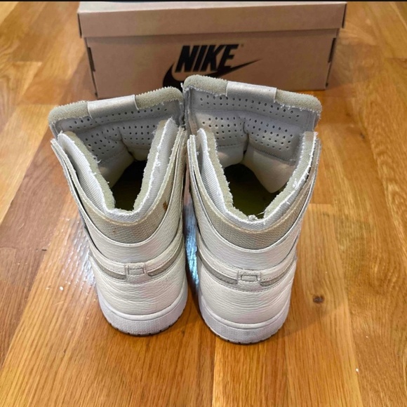 Jordan 1 High Zoom Air CMFT Sail/Pearl White -(Woman's 8) - Picture 4 of 9